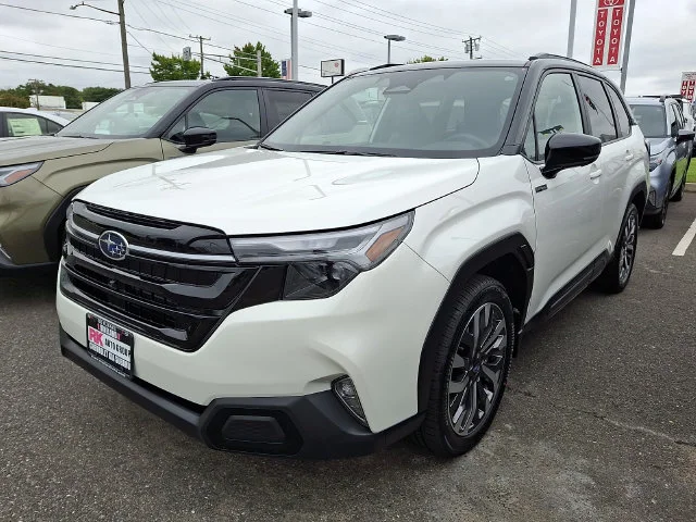 New 2026 White Subaru Touring Hybrid image 3