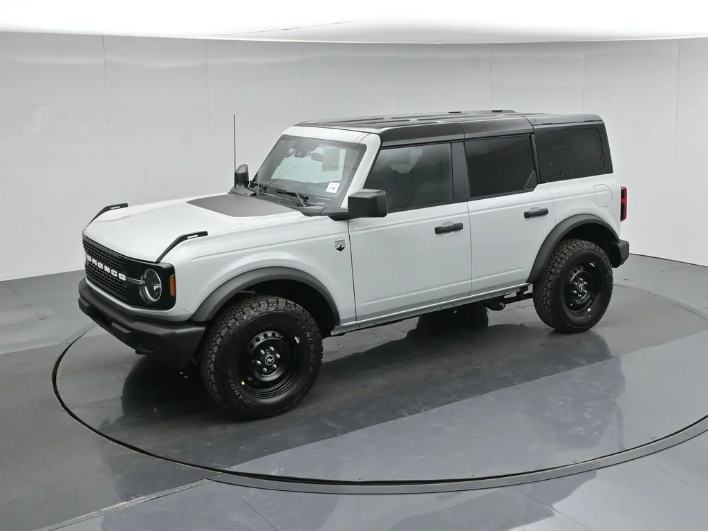 New 2026 Avalanche Gray Ford Big Bend image 38