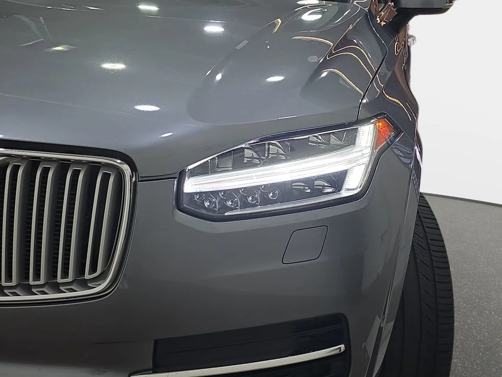 Used 2017 Gray Volvo T8 Inscription image 30