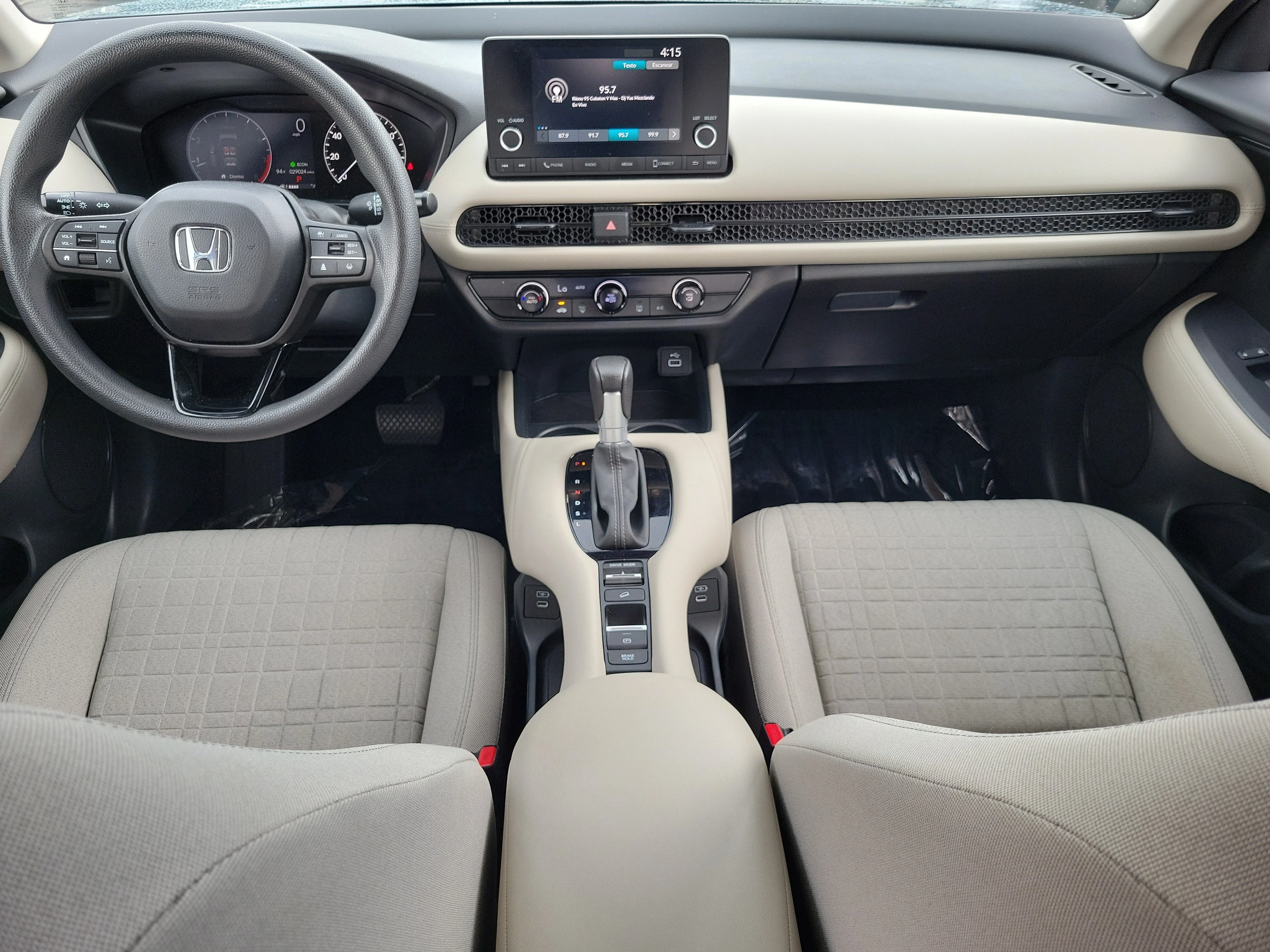 2025 Honda HR-V LX - Photo 12