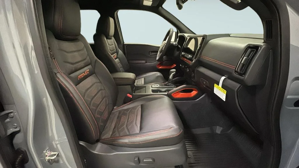 New 2026  Nissan PRO-4X image 8