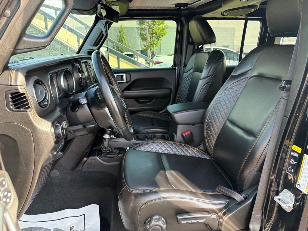 Used 2021 Black Jeep Unlimited Sahara 4xe image 10