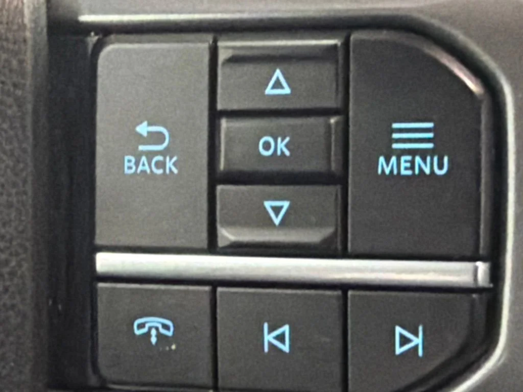 Used 2021 Blue Metallic Ford XLT image 19