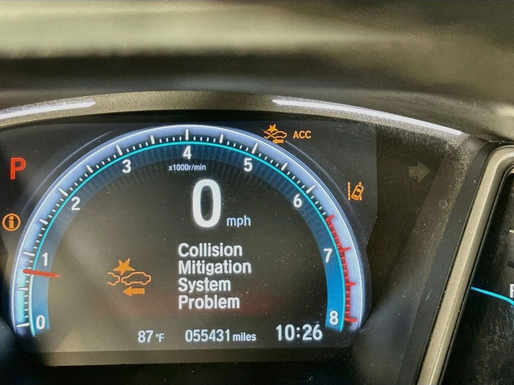 Used 2018 Black Honda Touring image 15