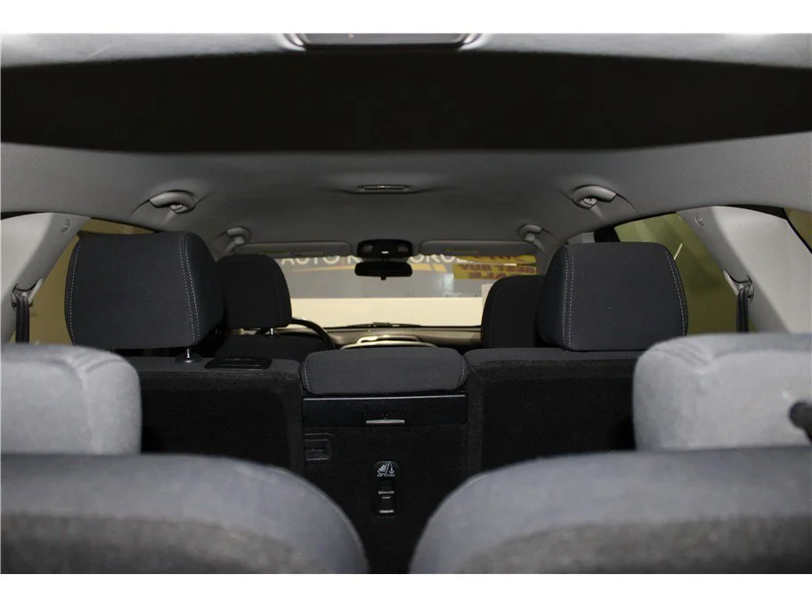 Used 2019 Dragon Brown Kia LX image 23