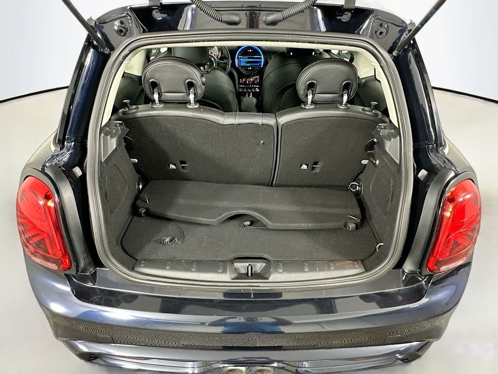 Used 2020 Black MINI Iconic image 26