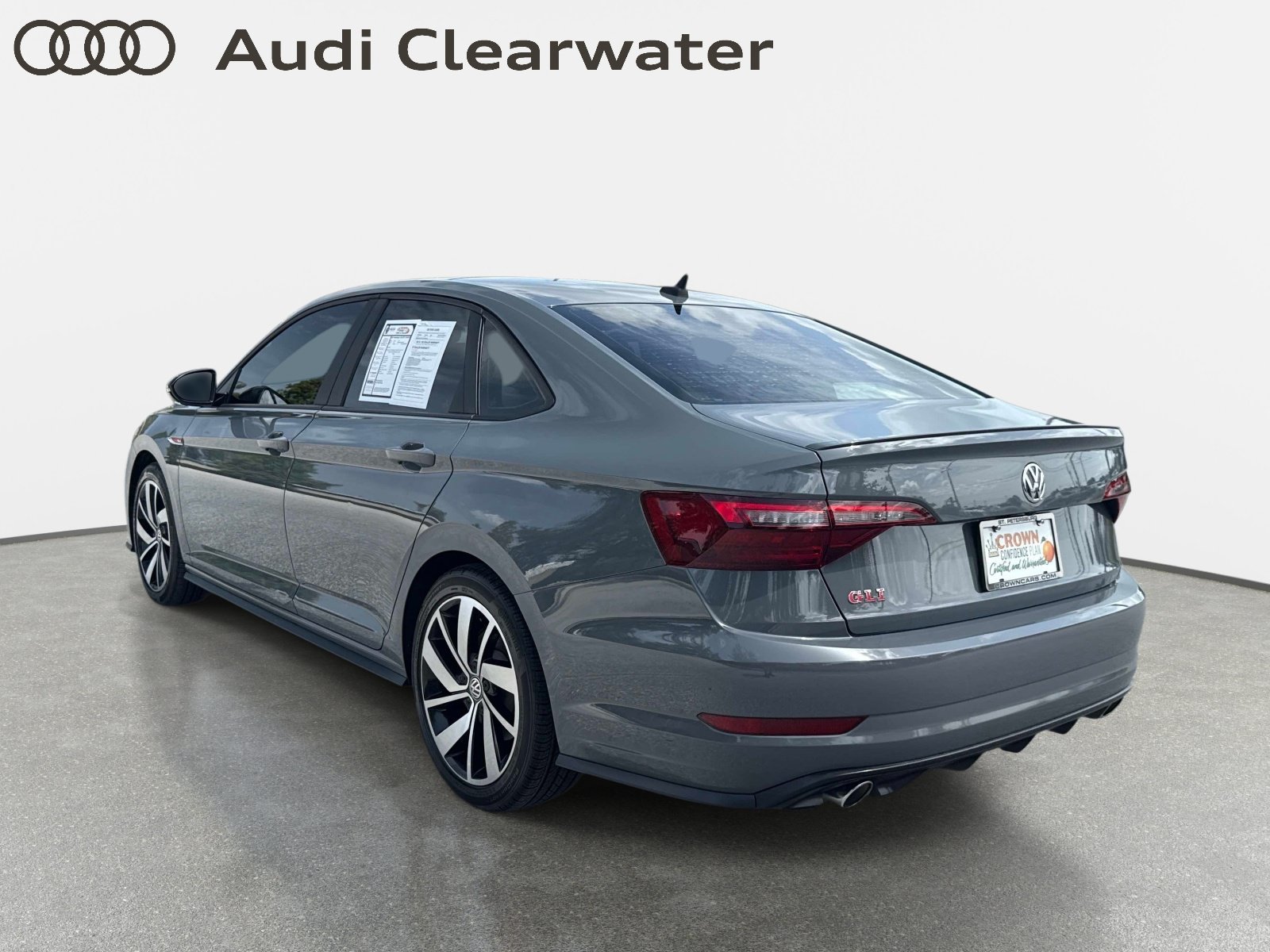 Used 2019 Platinum Gray Metallic Volkswagen R-Line image 3
