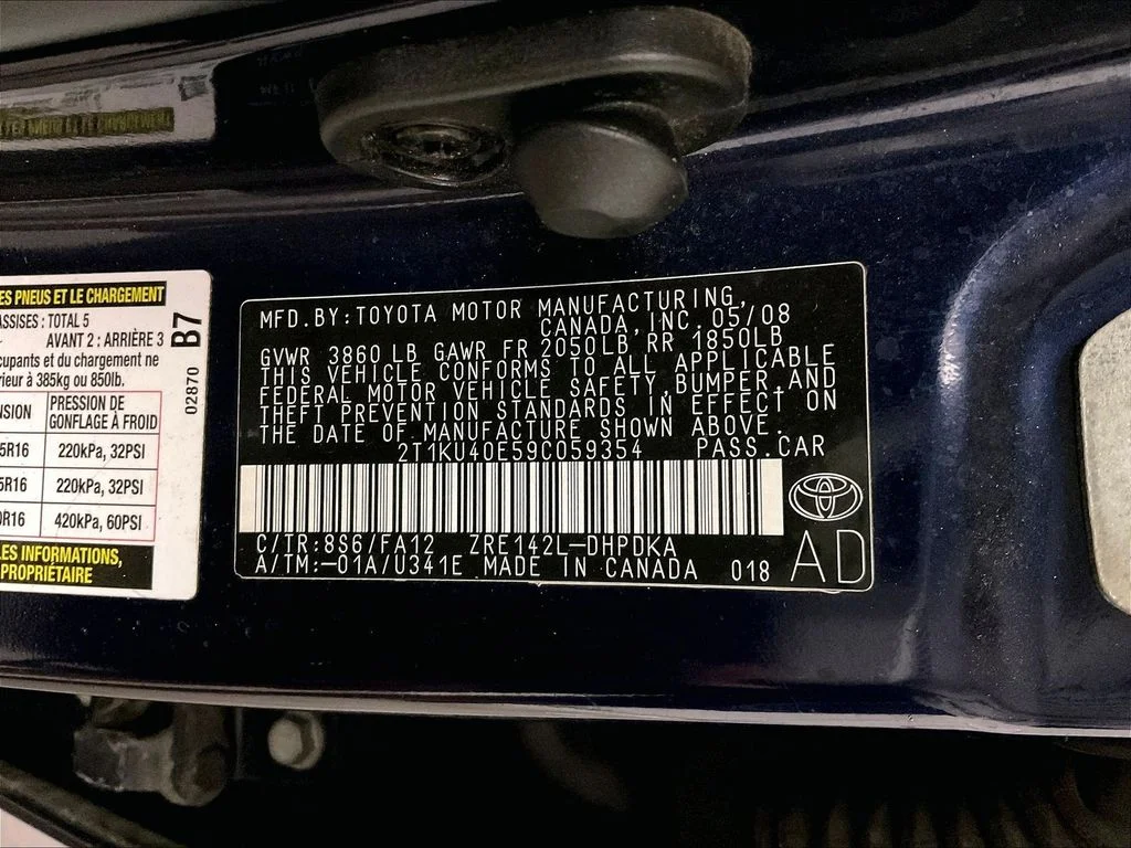 Used 2009 Black Toyota Base image 39