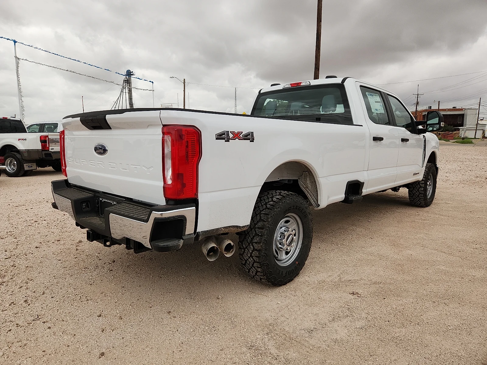 New 2026 Oxford White Ford F-250® XL image 7