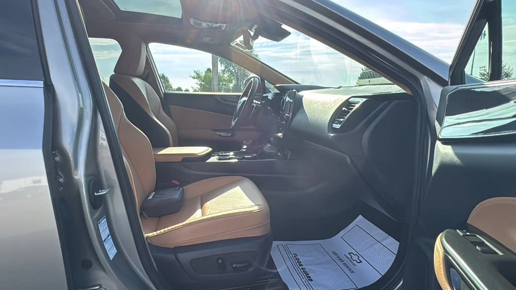 Used 2023 Silver Lexus Premium image 8