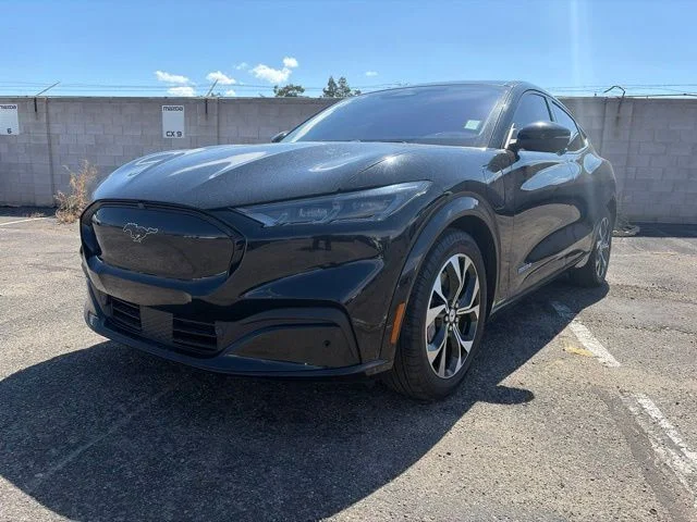 Used 2023 Black Ford Premium image 2