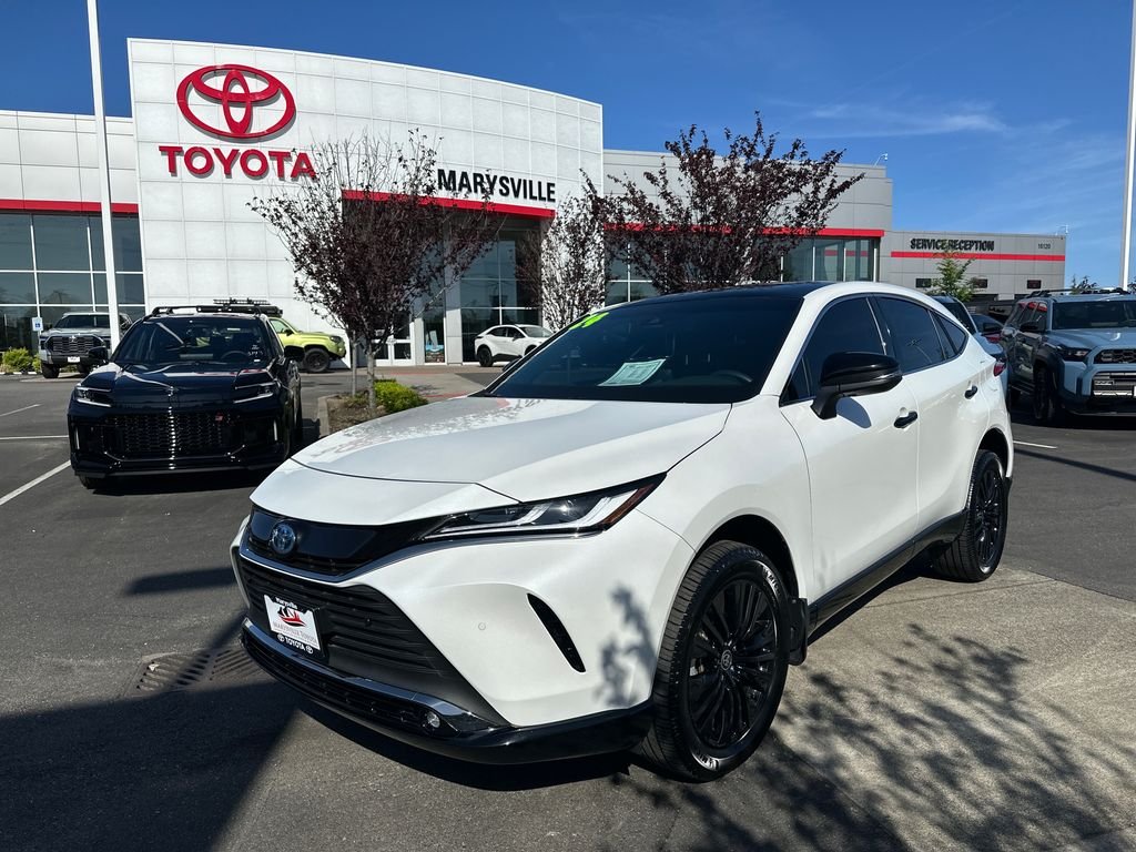 2024 Toyota Venza Nightshade Hybrid AWD's photo