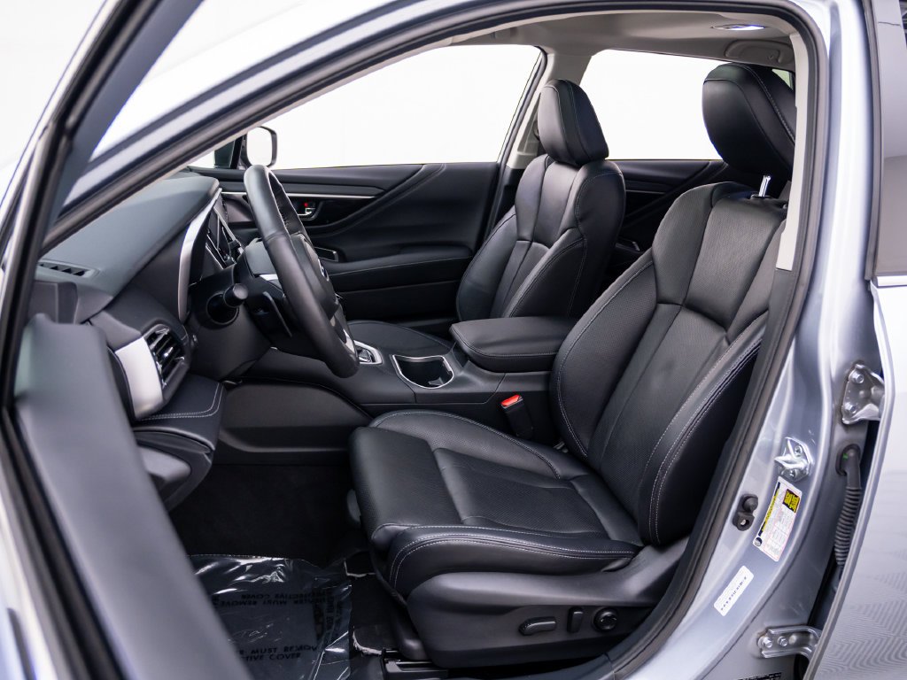 Used 2024 Ice Silver Metallic Subaru Touring image 17