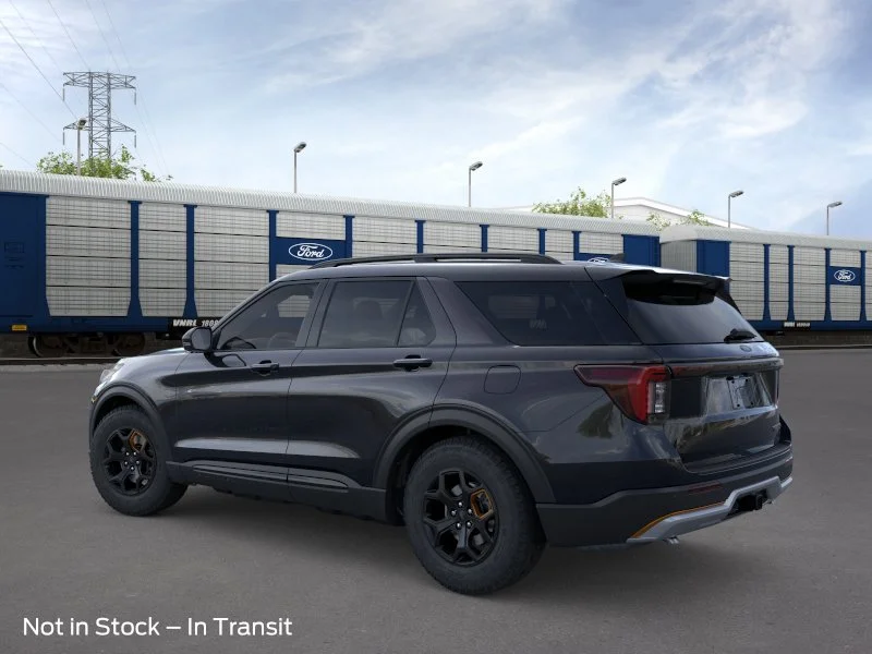 New 2026 Agate Black Metallic Ford Tremor® image 17