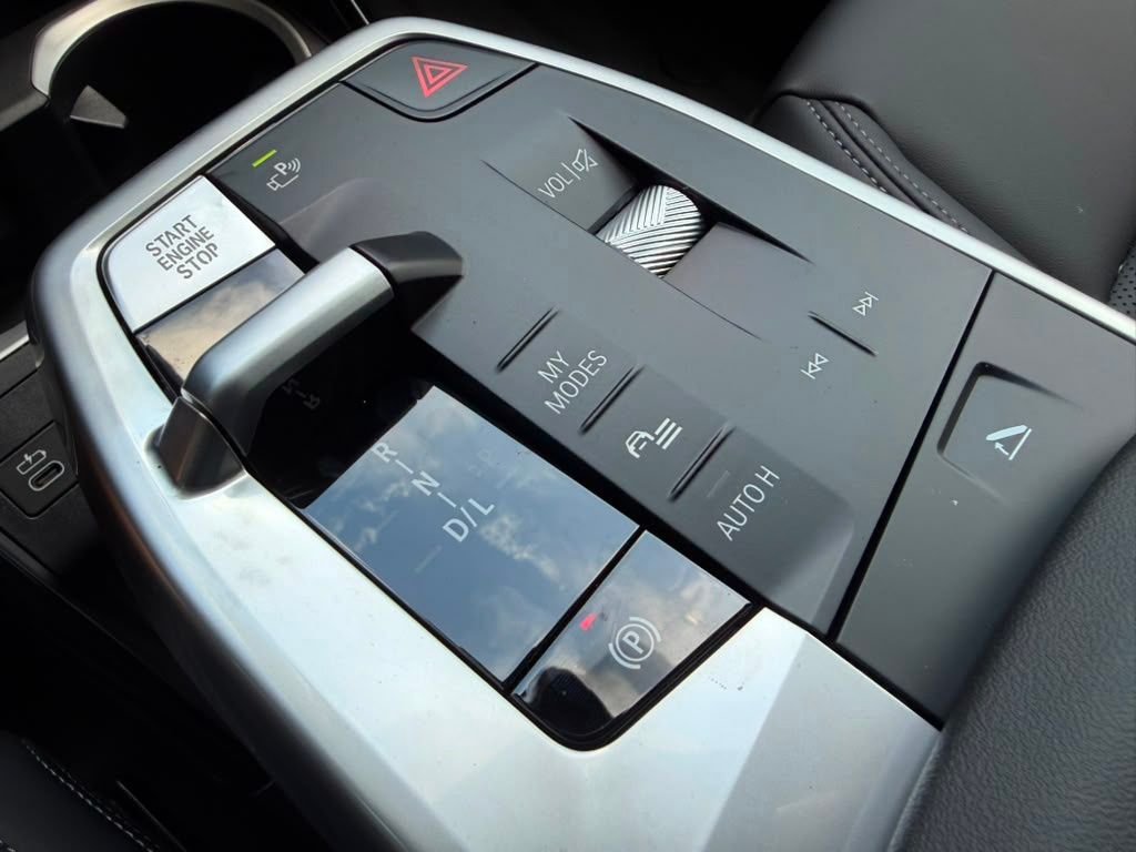 New 2026 Silver BMW xDrive28i image 21