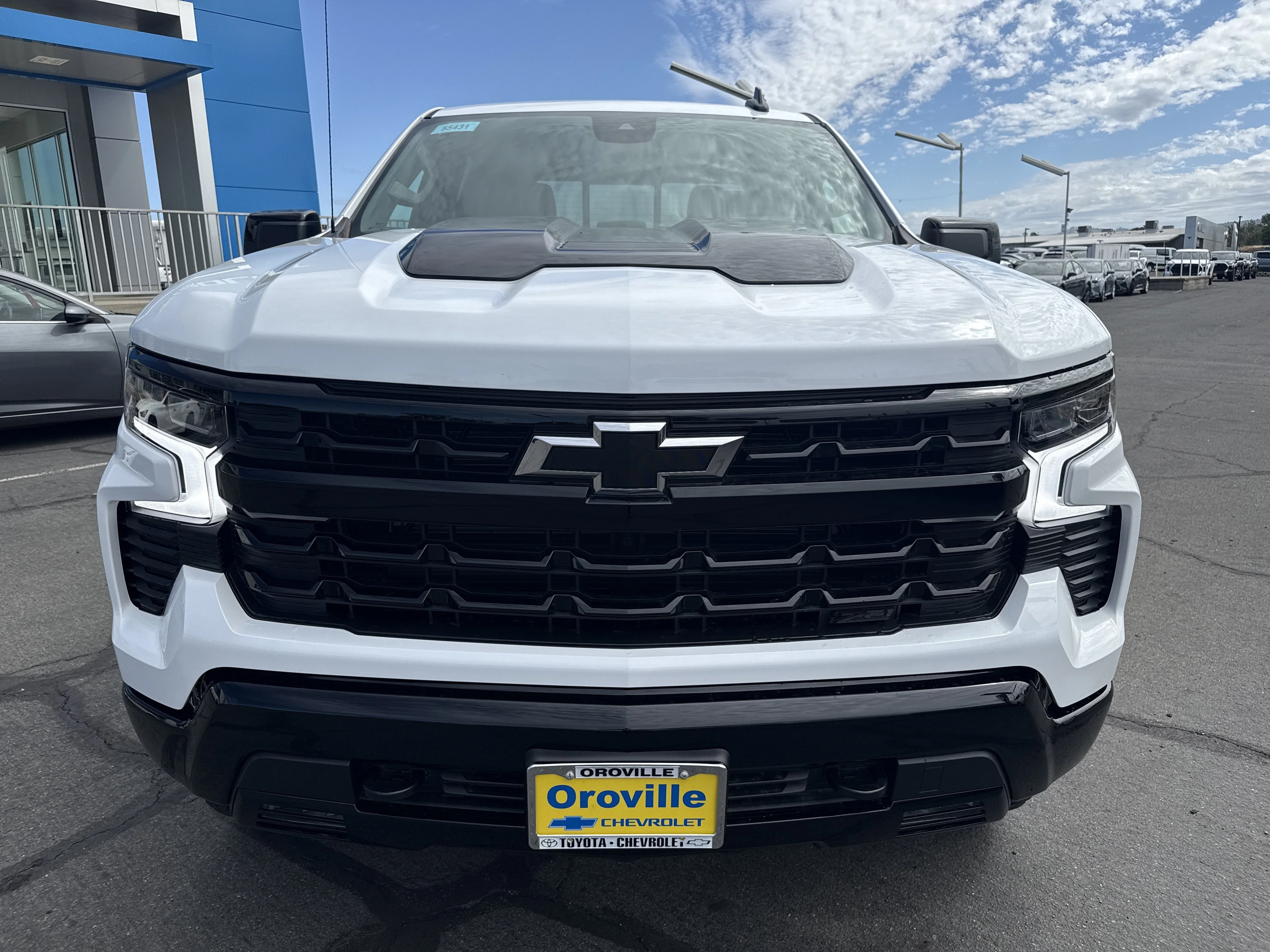 New 2026 Summit White Chevrolet LT Trail Boss image 7