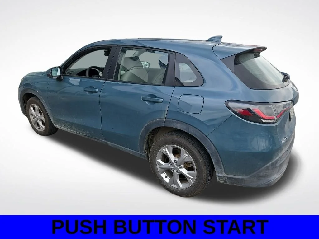 Used 2024  Honda LX image 6