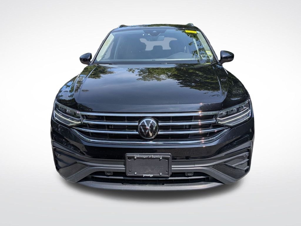 Used 2023 Black Volkswagen 2.0T SE image 9