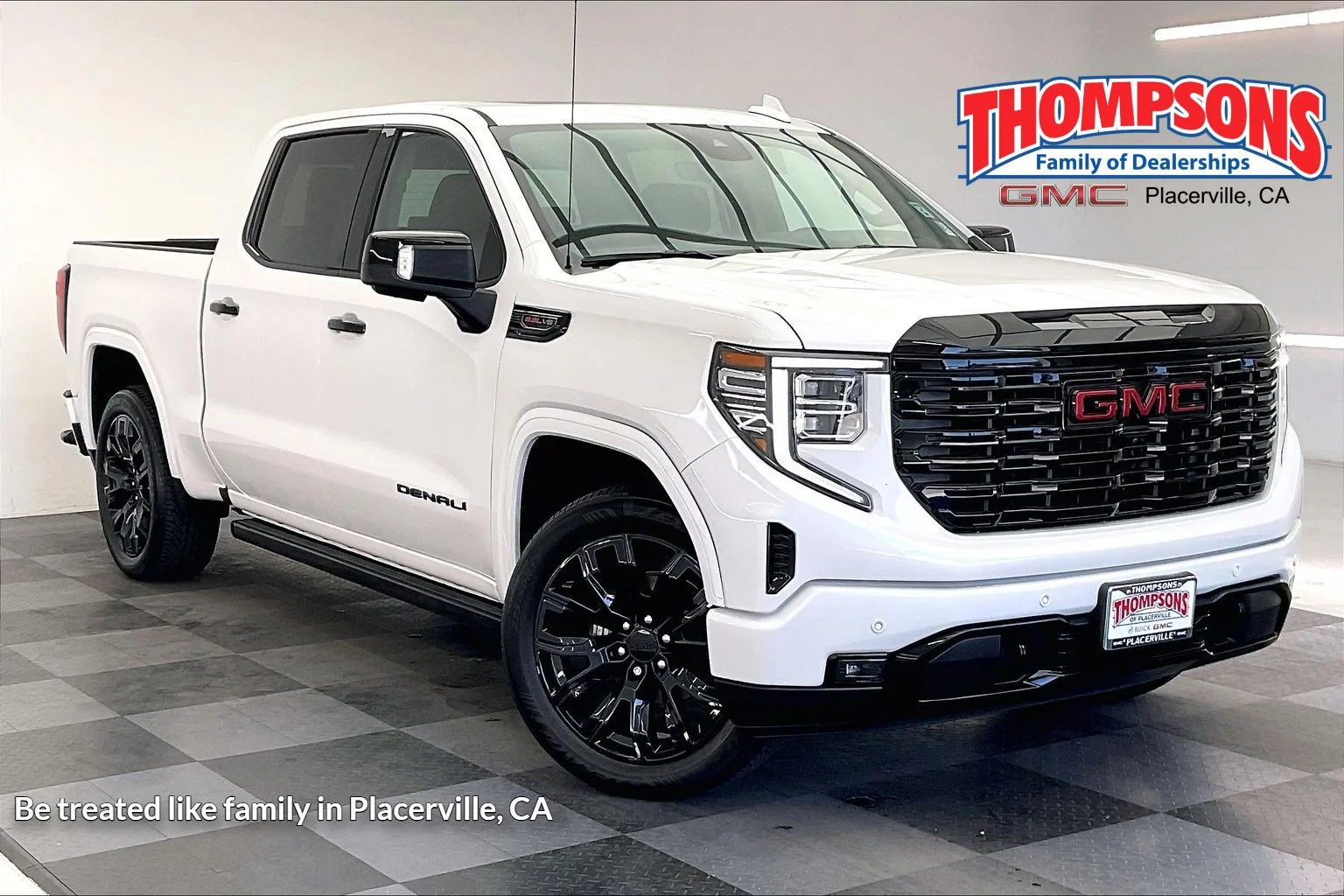 2023 GMC Sierra 4WD Crew Cab Short Box Denali's photo