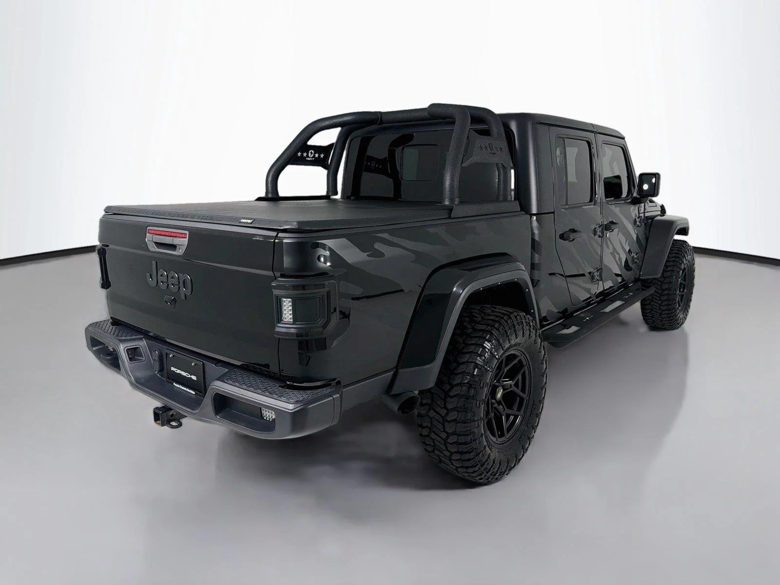 Used 2022 Black Clearcoat Jeep Sport S image 24