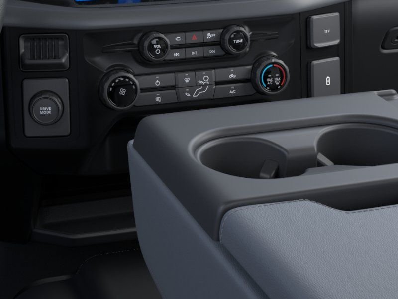 New 2026 Oxford White Ford XL image 15