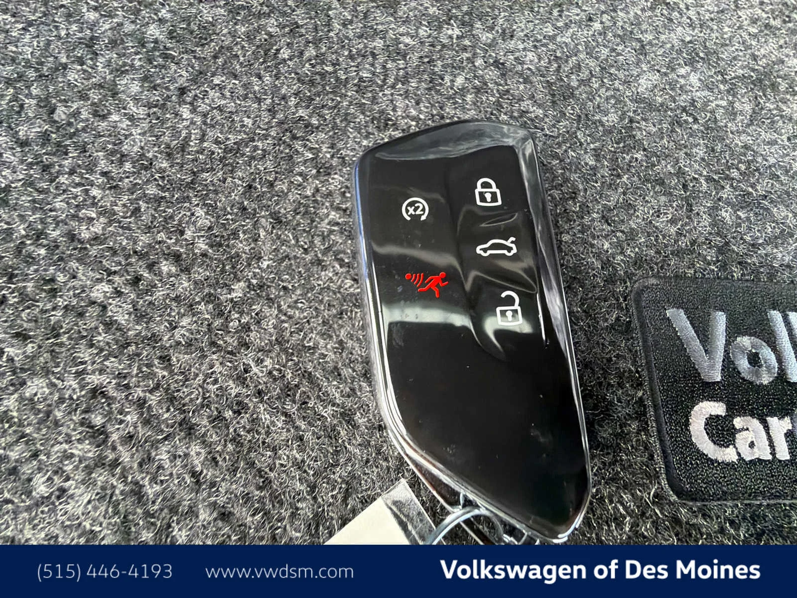 New 2027 Black Volkswagen SE w/Technology image 20