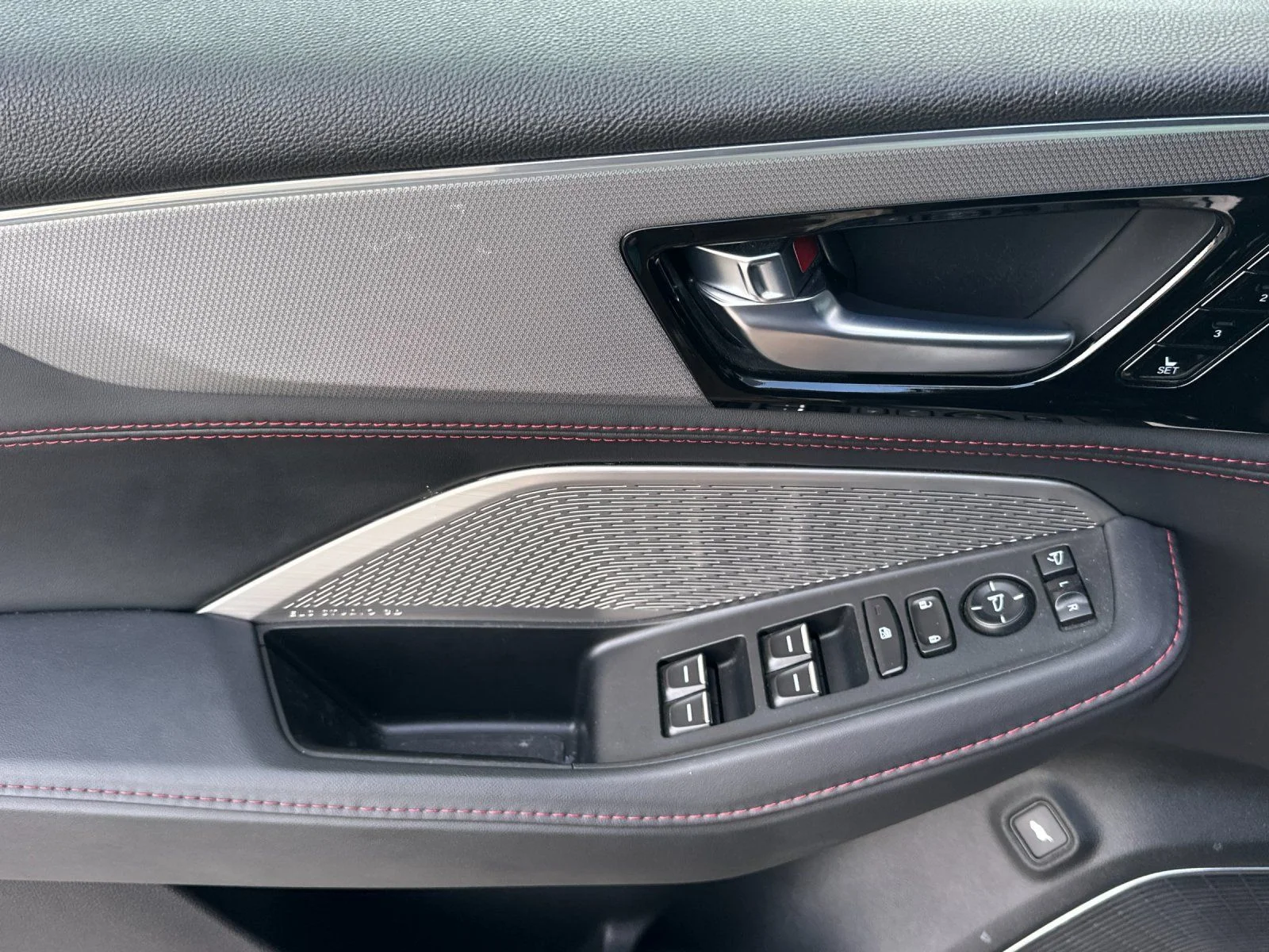 Used 2023 Silver Acura A-Spec image 10