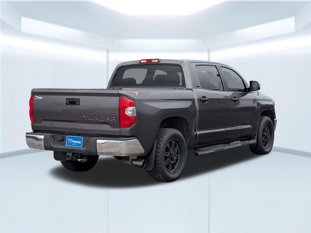 Used 2017 Gray Toyota SR5 image 6