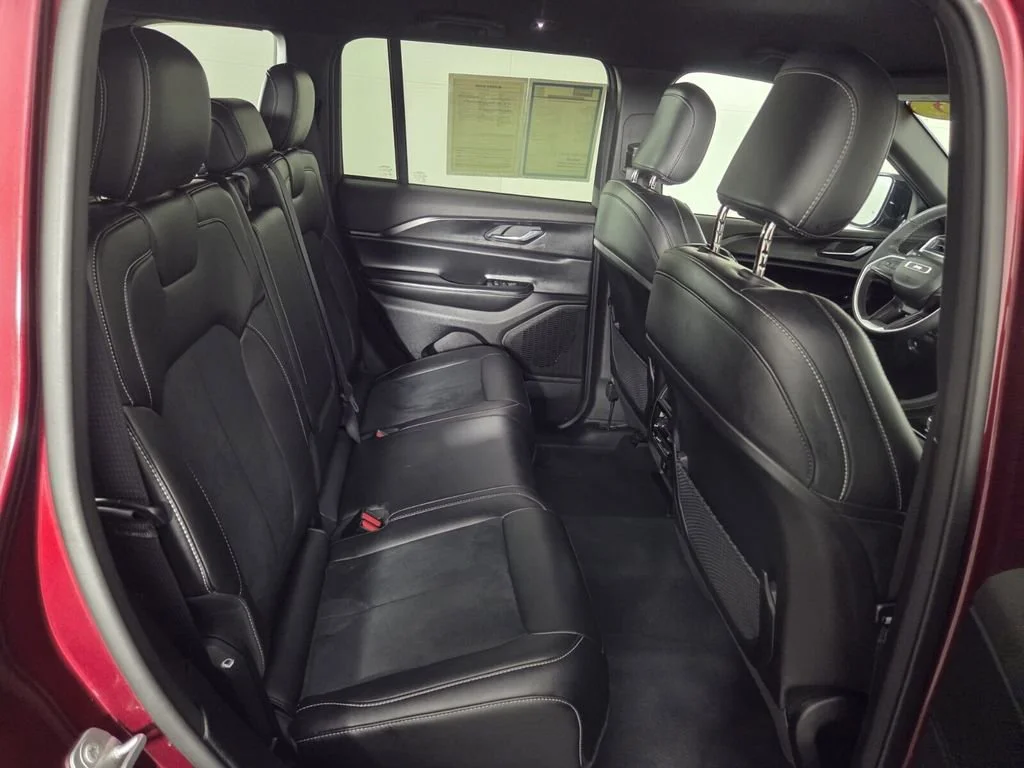 Certified Used 2025 Velvet Red Pearlcoat Jeep Altitude image 30