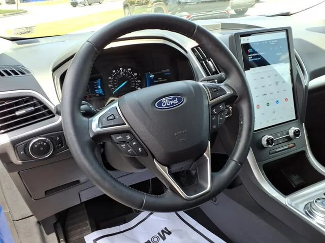 2023 Ford Edge SEL - Photo 11