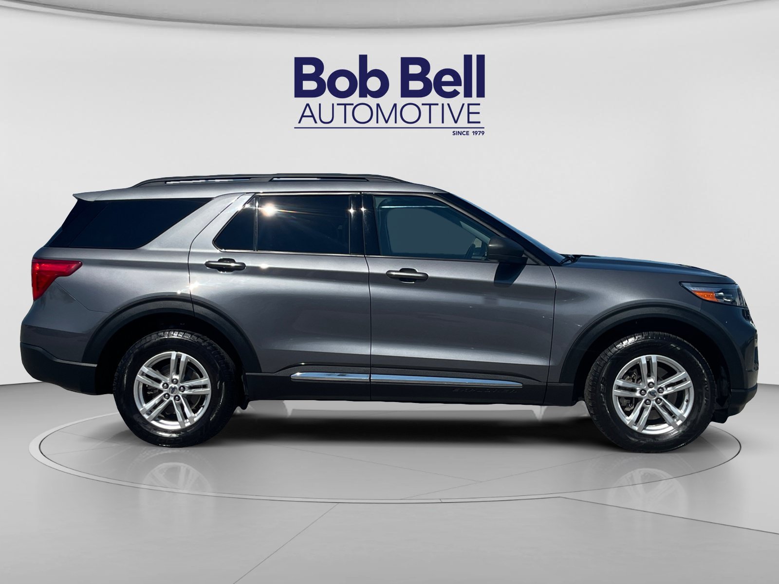 2022 Ford Explorer XLT - Photo 6