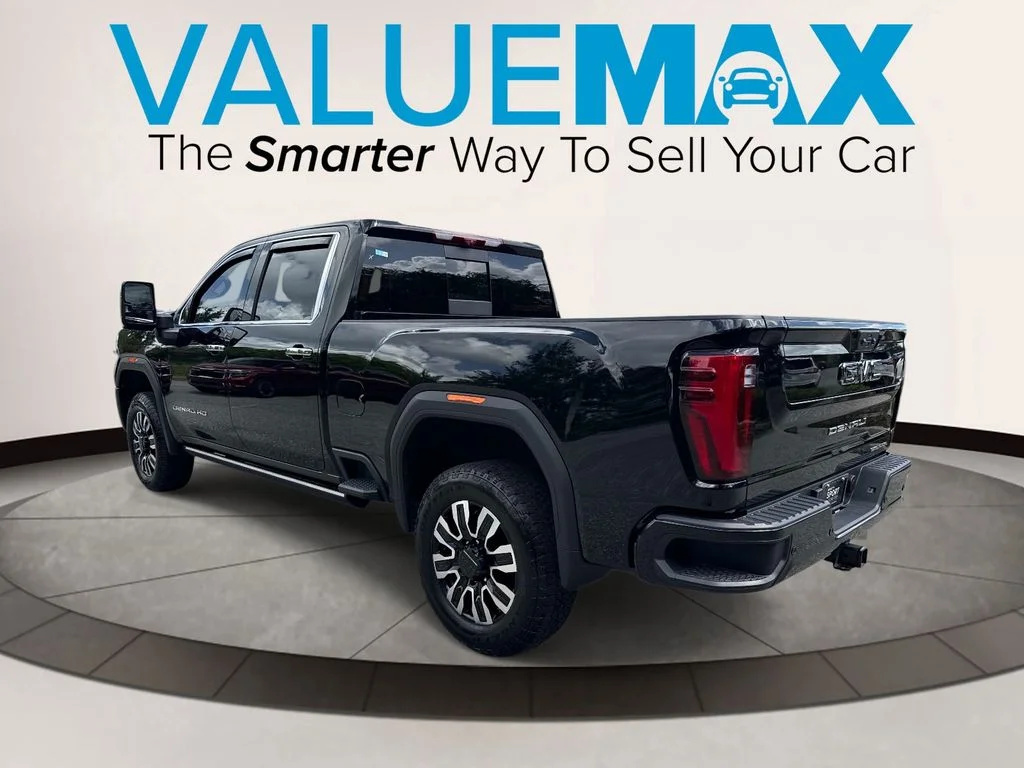 Used 2025 Black GMC Denali Ultimate image 6