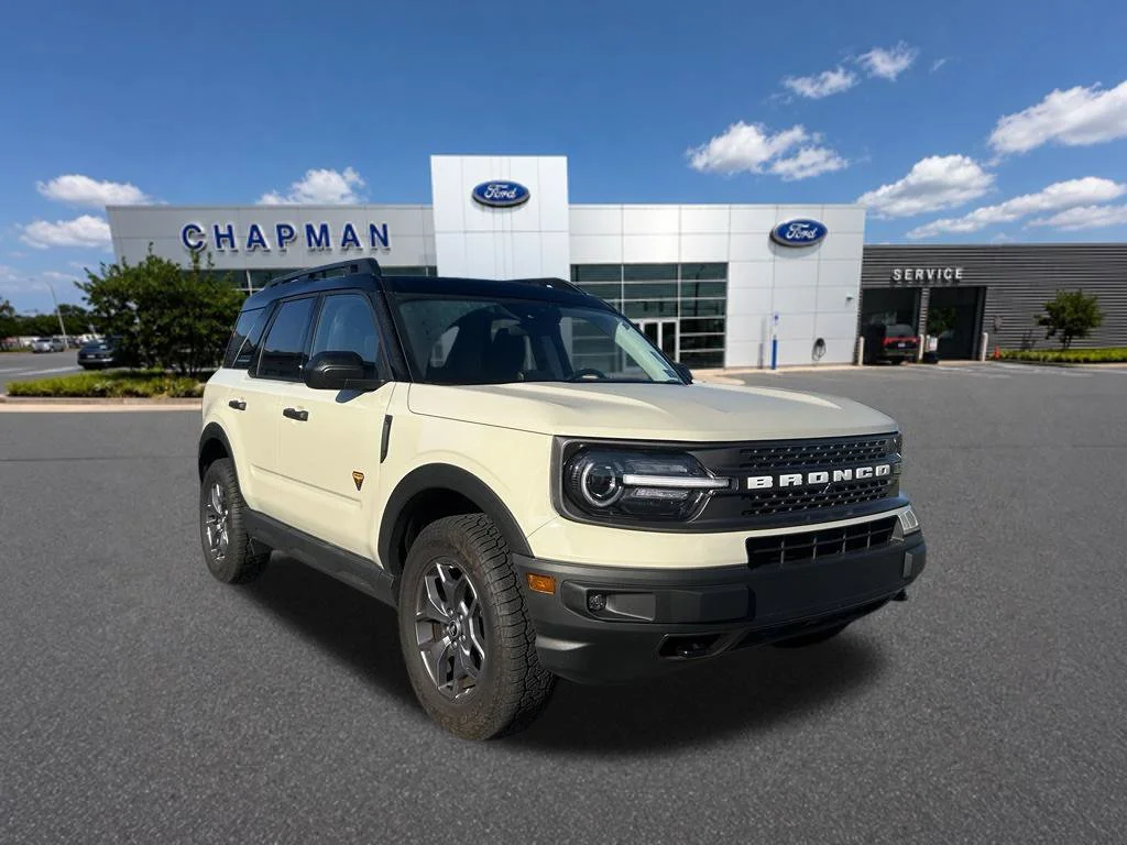 Used 2024 Desert Sand Ford Badlands image 7