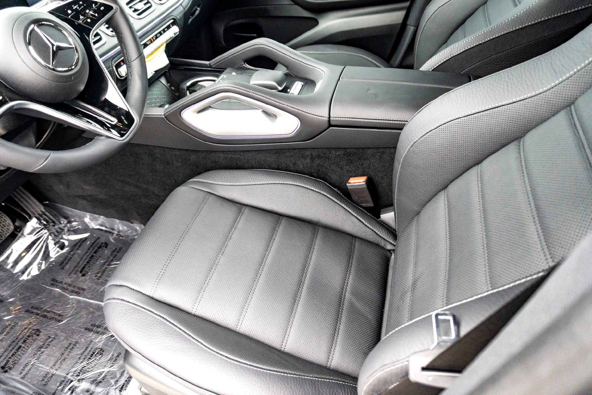 New 2026 MANUFAKTUR Alpine Grey Mercedes-Benz GLE 580 image 33
