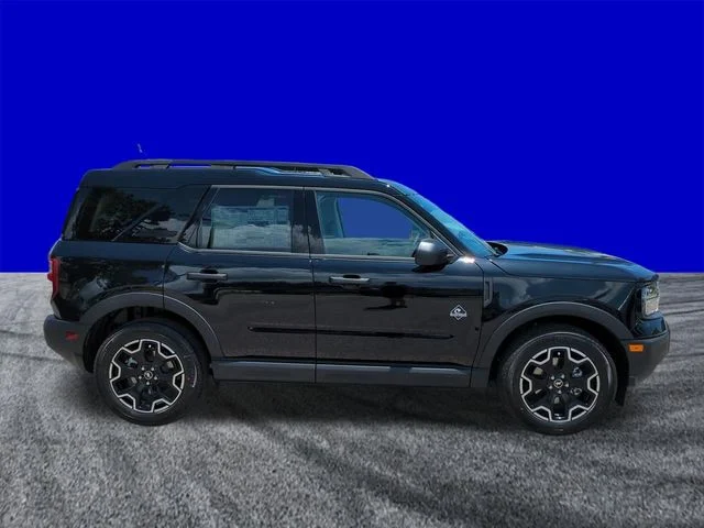 New 2026 Shadow Black Ford Outer Banks® image 3