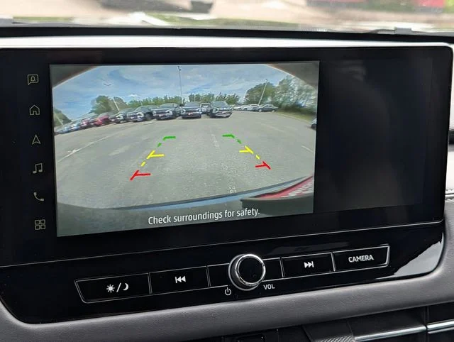 New 2026 Graphite Gray Mitsubishi LE 1.5T S-AWC image 9