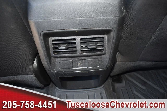 Used 2023 SUMMIT WHITE Chevrolet 4WD LT image 25