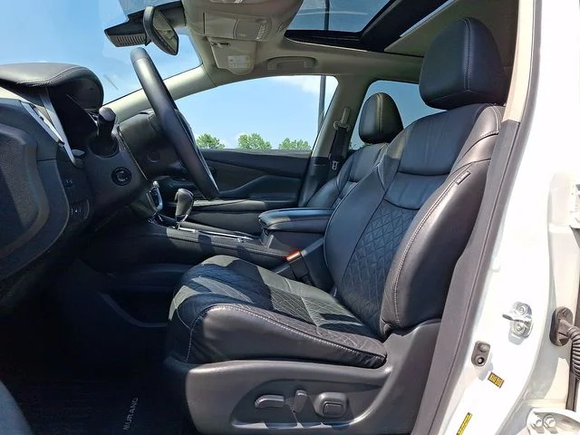 Used 2020 White Nissan Platinum Intelligent AWD image 66