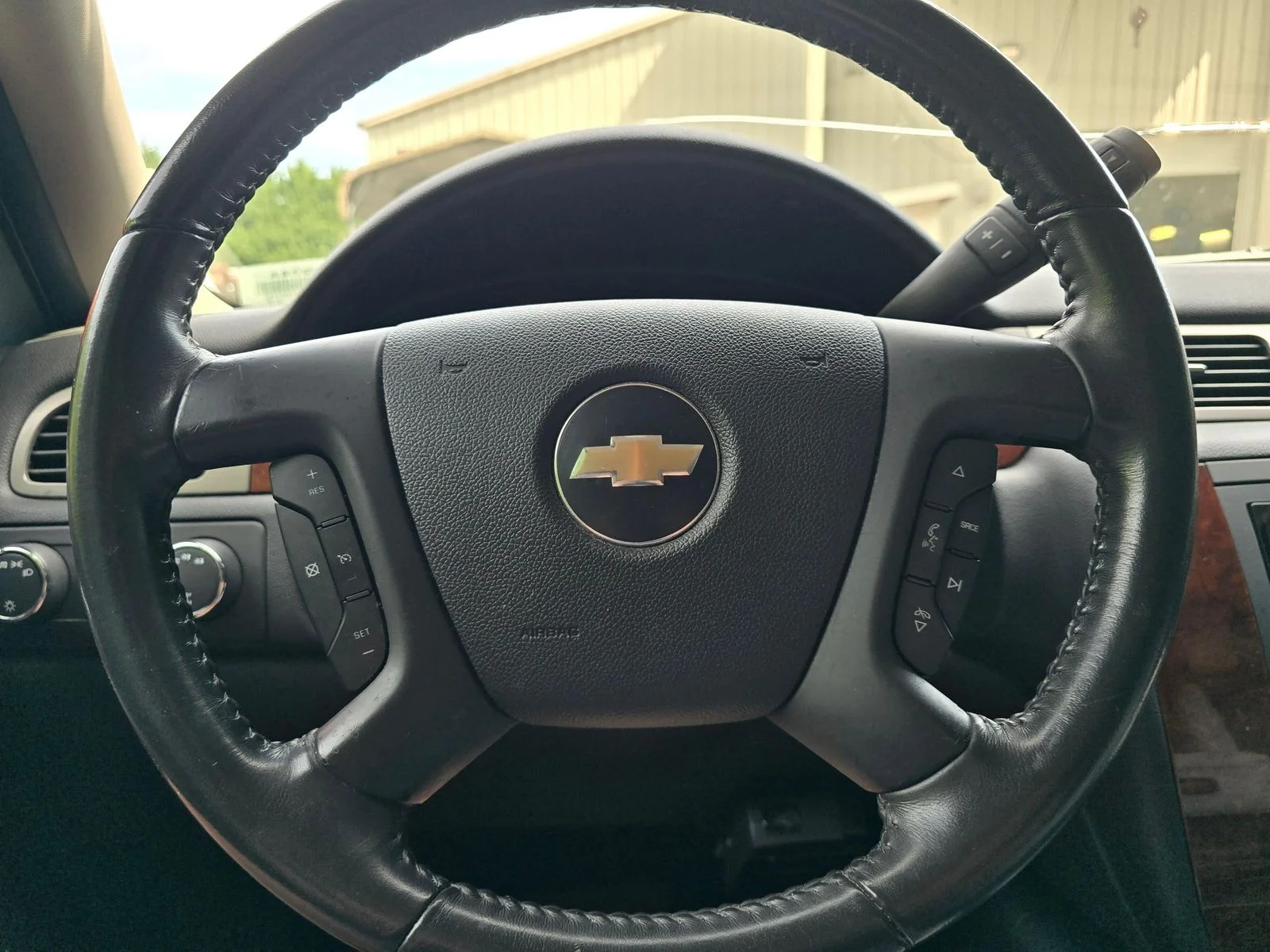 Used 2009 Victory Red Chevrolet LT image 16