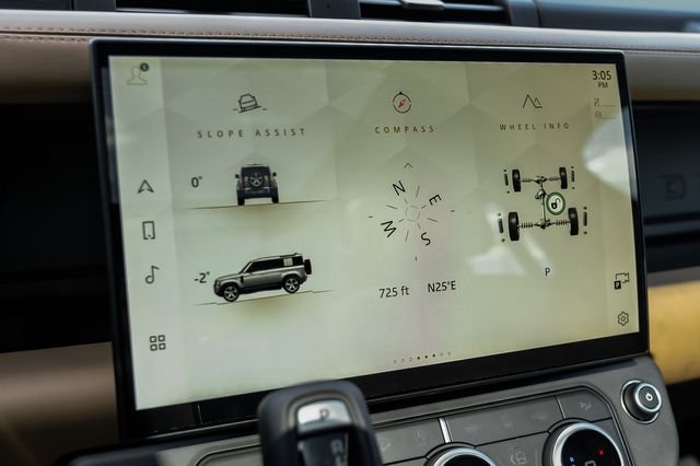 New 2026 Santorini Black Land Rover X-Dynamic SE image 40