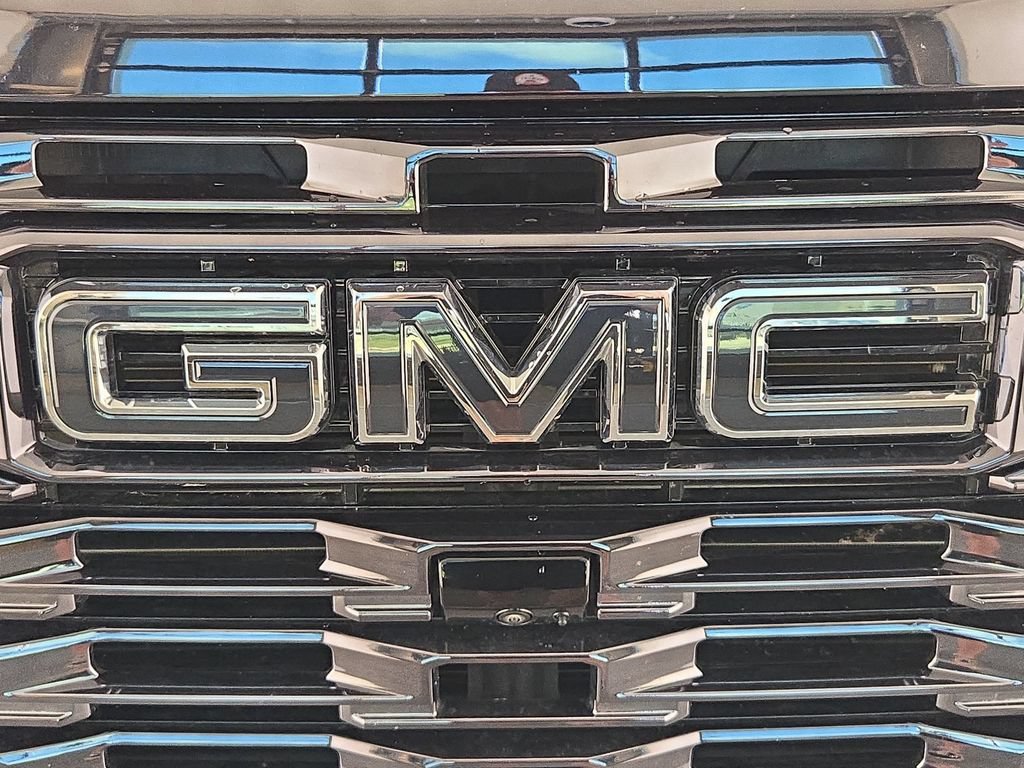 Used 2024 Summit White GMC Denali Ultimate image 38