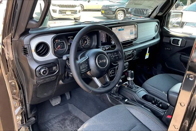 2025 Jeep Wrangler 4-Door Sport S - Photo 7