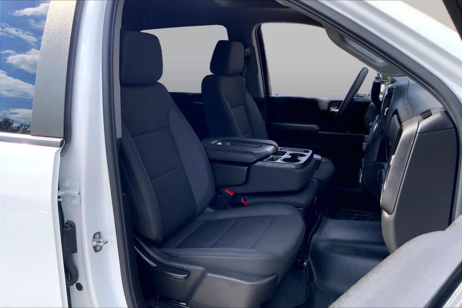 Used 2024 Summit White Chevrolet Custom image 8