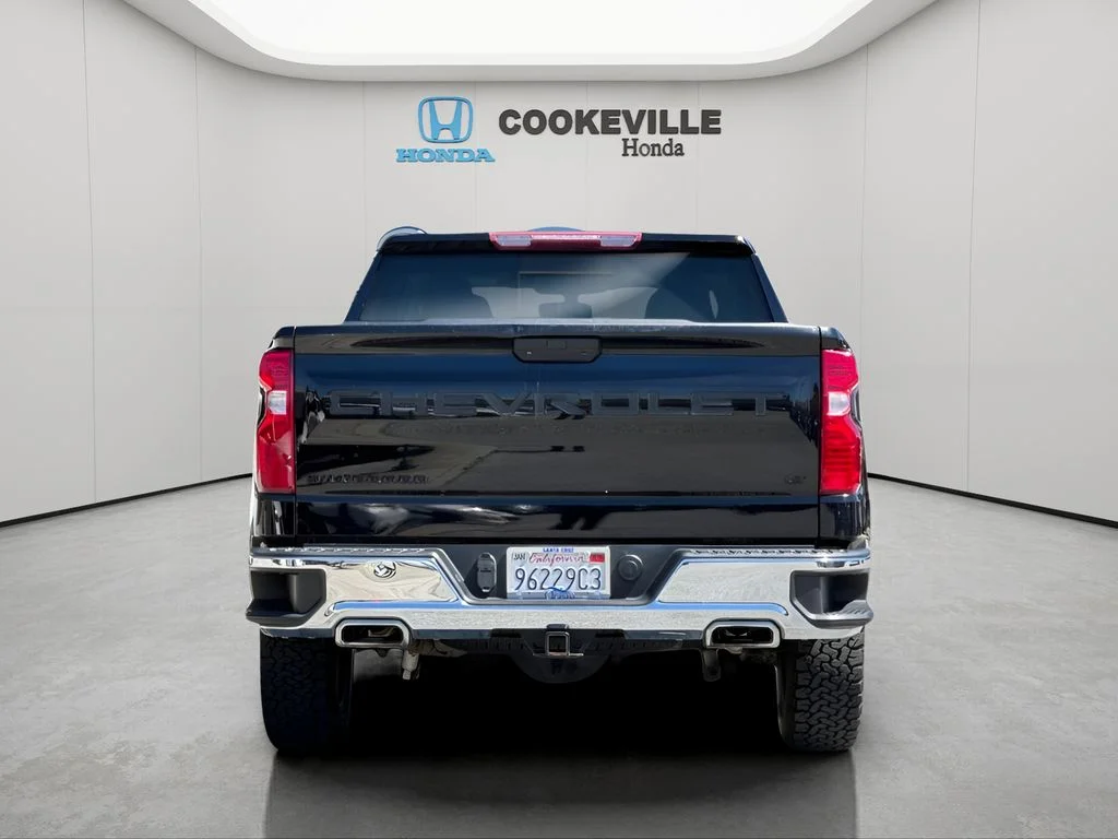 Used 2020 Black Chevrolet LT image 5