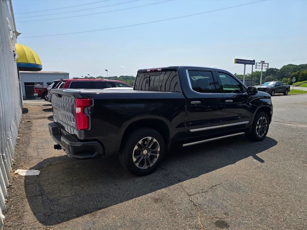 Used 2023 Gray Chevrolet High Country image 10