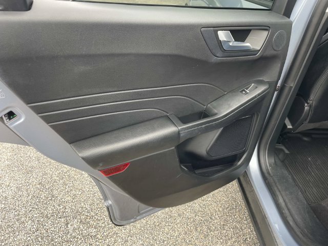 Used 2022 Blue Ford SEL image 21