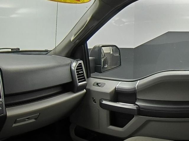 Used 2020 Black Ford XLT image 40