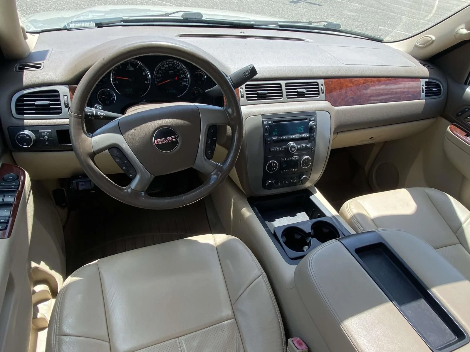 Used 2013 Gold GMC SLT 1500 image 12