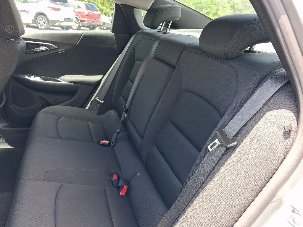 Used 2024 Gray Chevrolet LT image 19