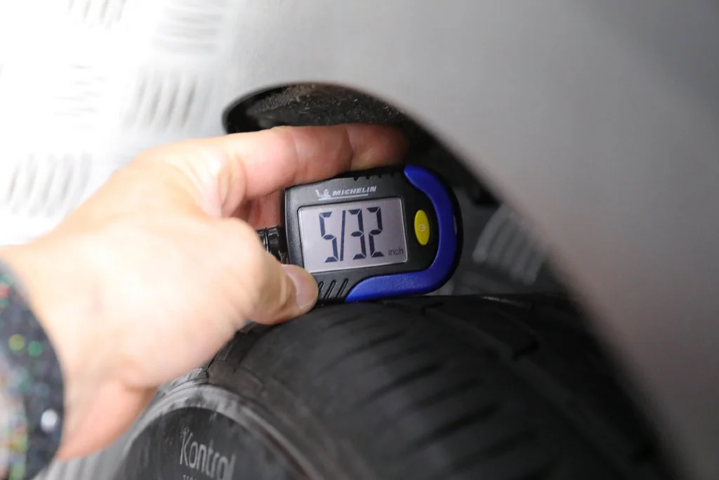 Used 2022 Black Ford XL image 25